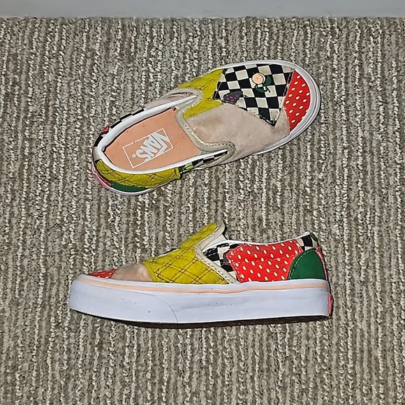 Vans kids classic slip-on mixed print size 12C - Picture 3 of 5